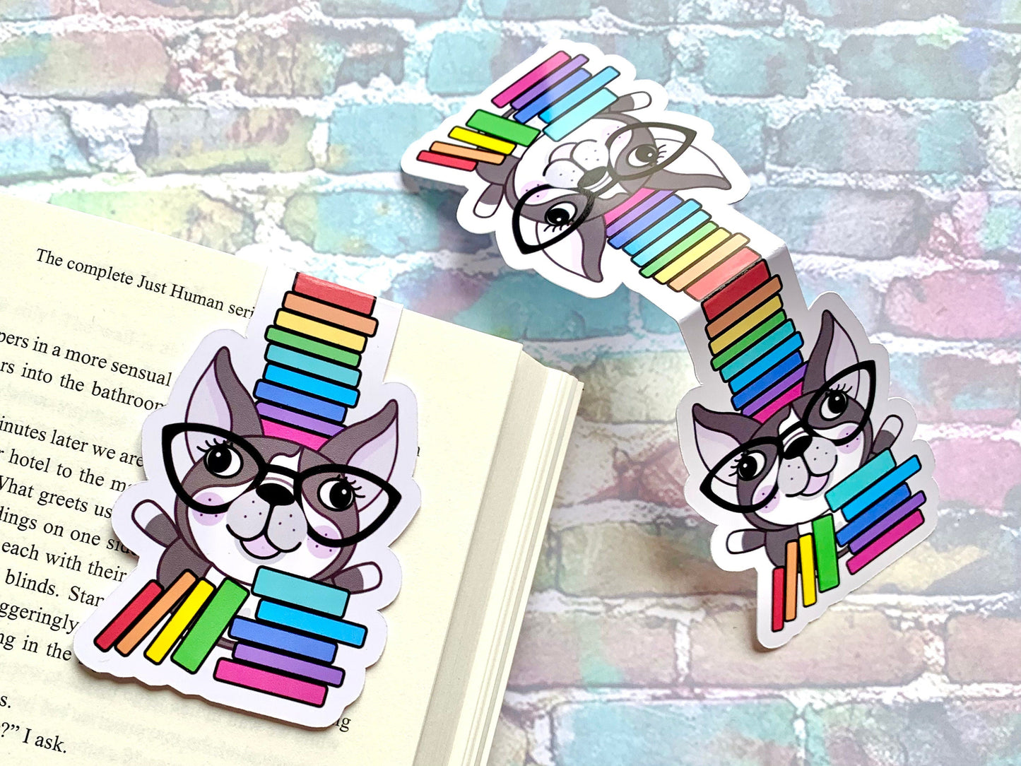 Book Stack Betty Magnetic Bookmark - Bright Rainbow